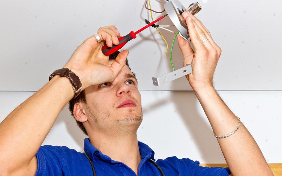 recherche travail électricien bâtiment Aubervilliers